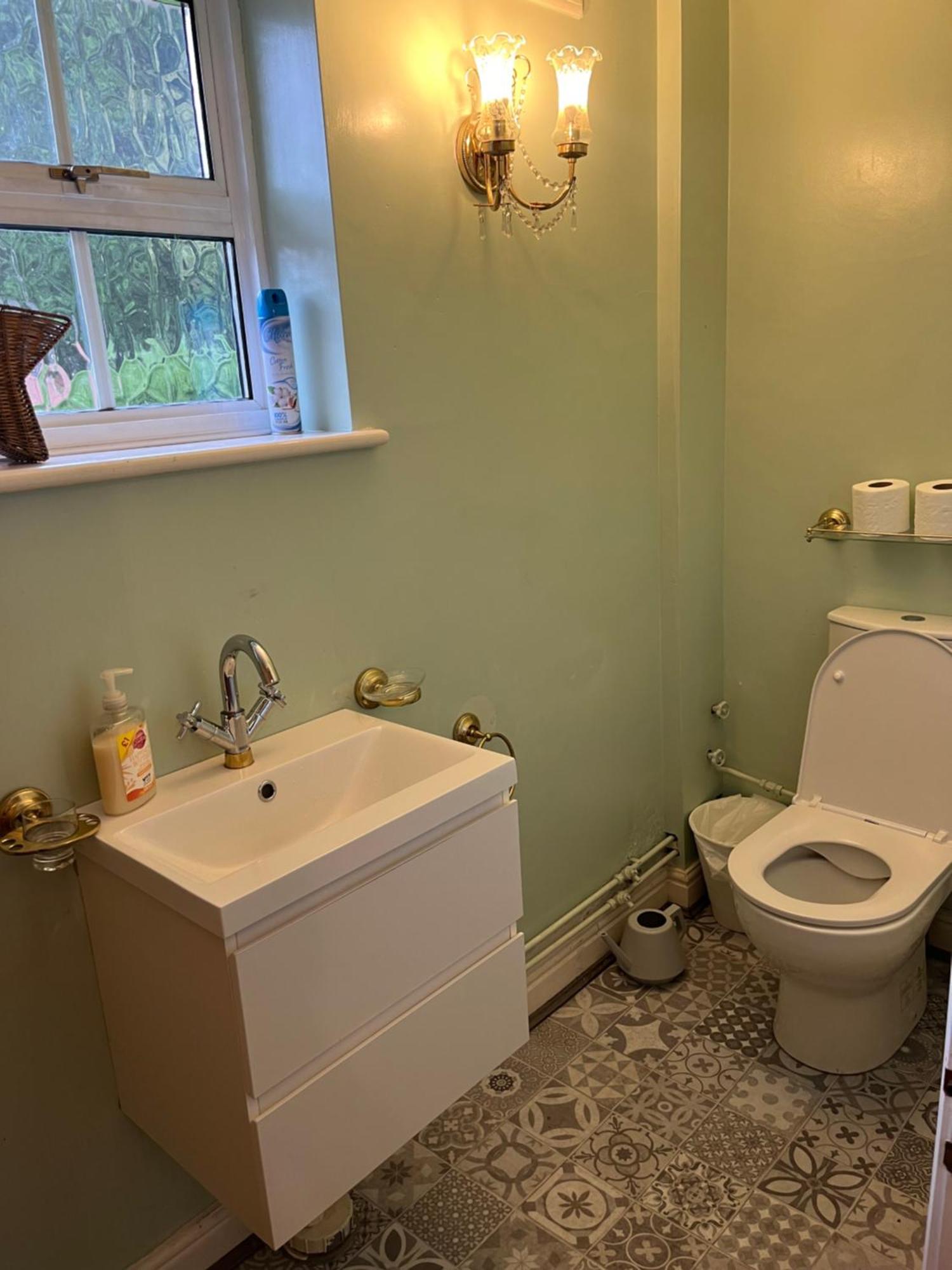 Unwind In Comfort At Cosy Caradus Your 4 Bedroom Home Sweet Home! Бирмингам Екстериор снимка
